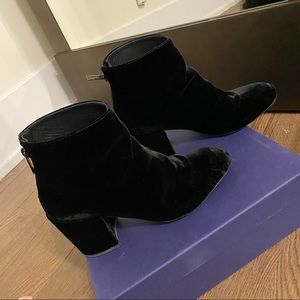 COPY - 7.5 Stuart Weitzman velvet ankle boots